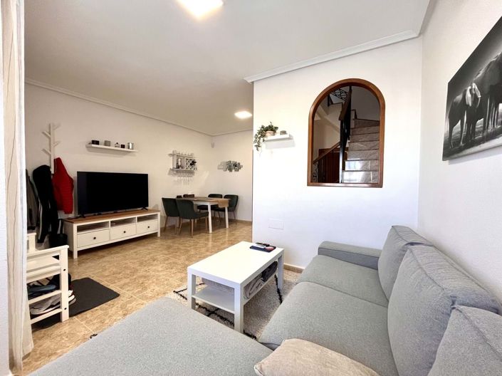 Image No.4-3 Bed Townhouse for sale