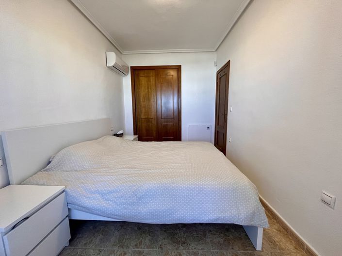 Image No.9-3 Bed Townhouse for sale