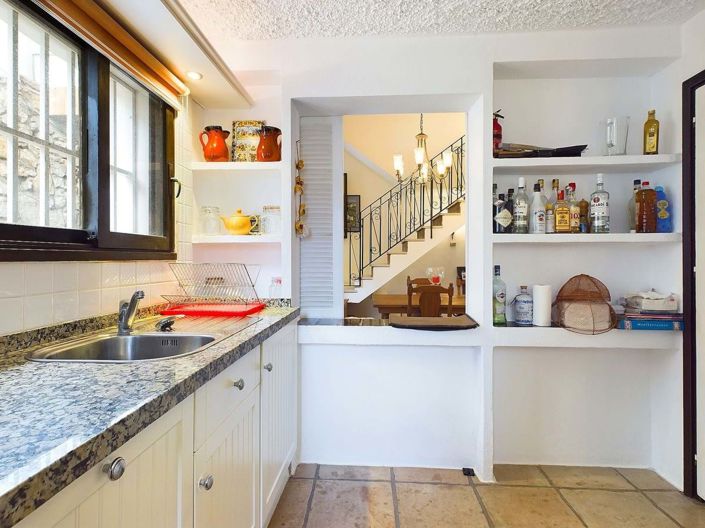 Image No.12-4 Bed Apartment for sale