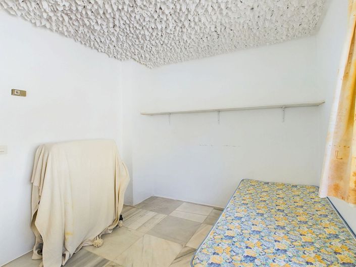 Image No.34-4 Bed Apartment for sale