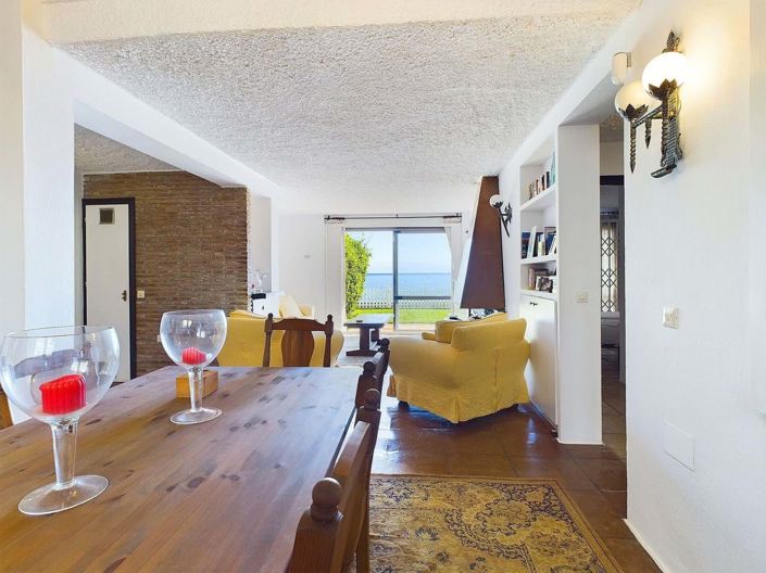 Image No.7-4 Bed Apartment for sale