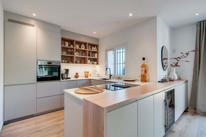 Image No.6-3 Bed Townhouse for sale