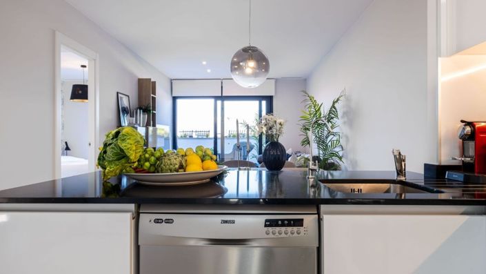 Image No.25-2 Bed Apartment for sale