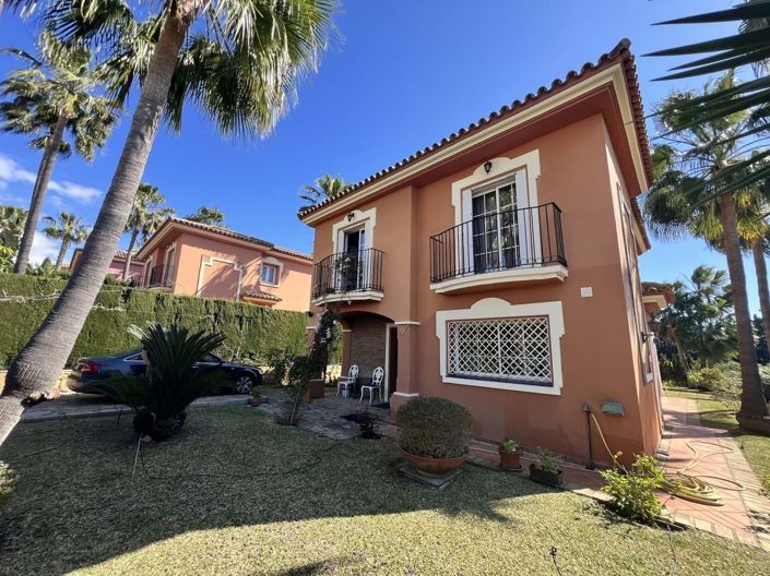 Image No.31-3 Bed Townhouse for sale