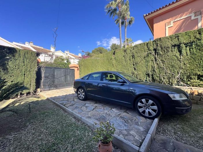 Image No.32-3 Bed Townhouse for sale