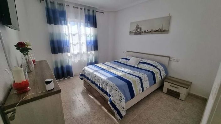 Image No.13-3 Bed Townhouse for sale