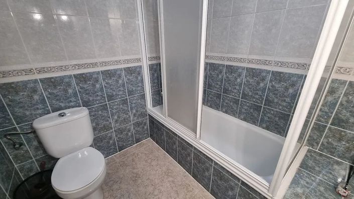 Image No.14-3 Bed Townhouse for sale