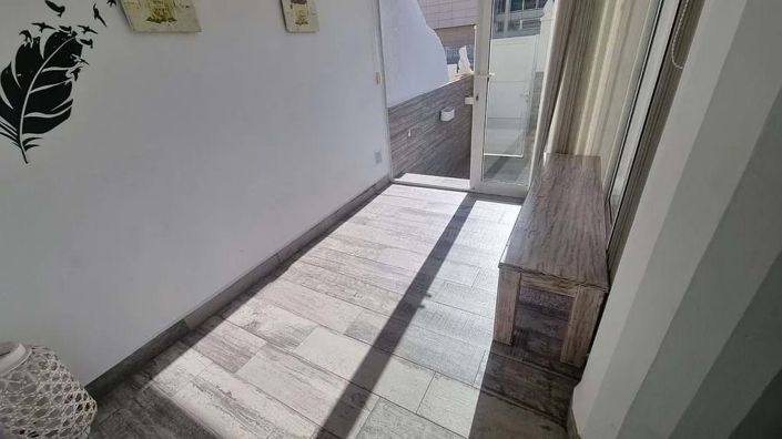 Image No.20-3 Bed Townhouse for sale