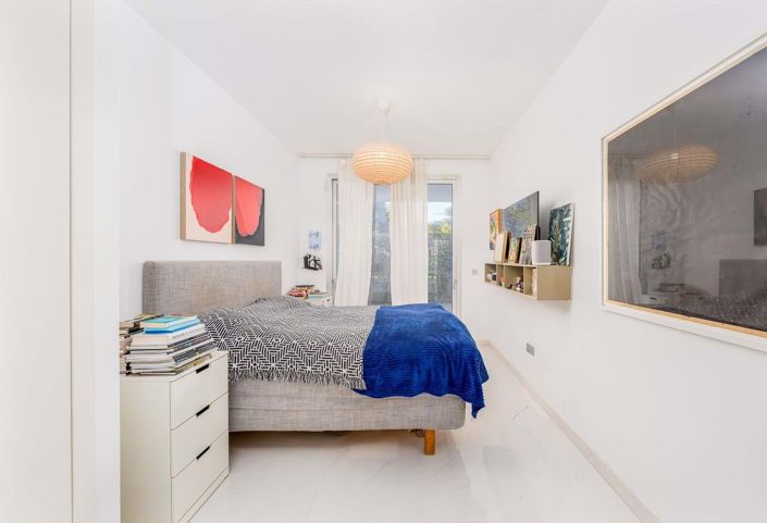 Image No.10-3 Bed Apartment for sale