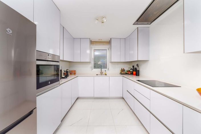 Image No.7-3 Bed Apartment for sale