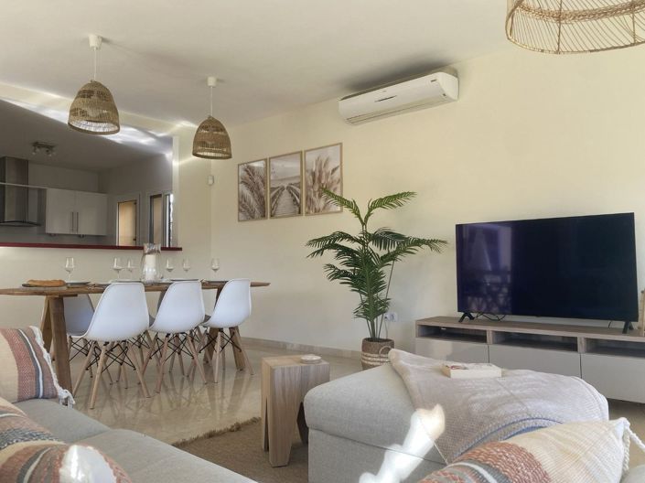 Image No.8-3 Bed Villa for sale