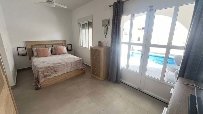 Image No.16-3 Bed Townhouse for sale