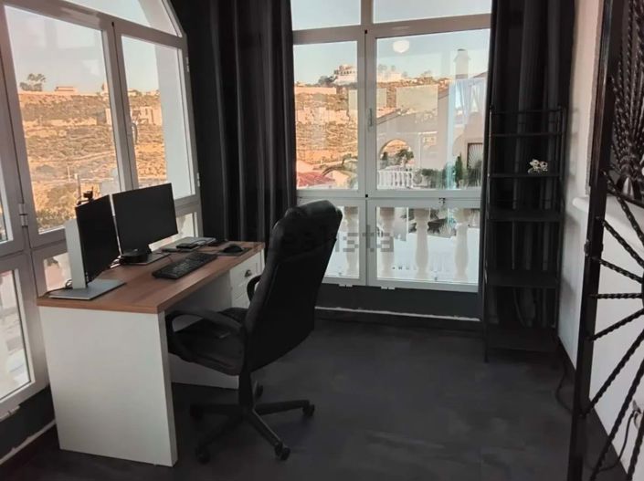 Image No.12-3 Bed Villa for sale