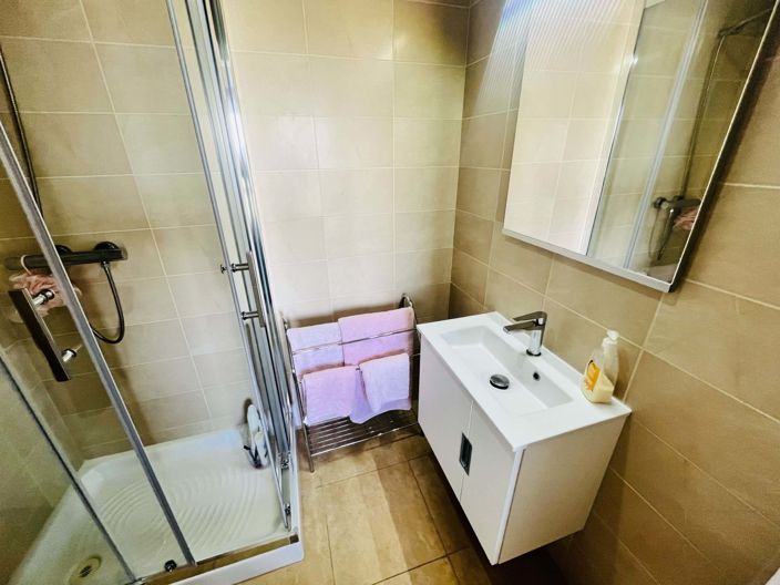 Image No.14-3 Bed Penthouse for sale