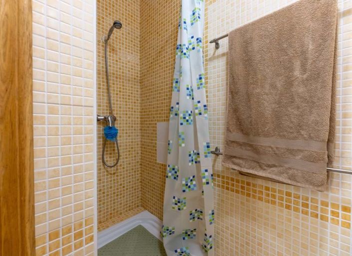 Image No.15-3 Bed Townhouse for sale