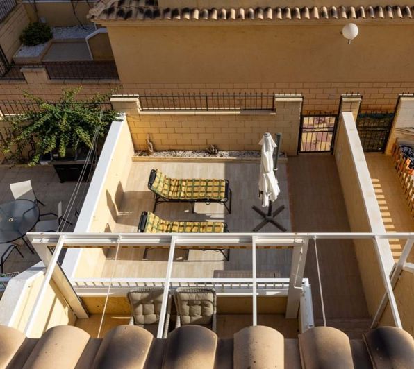 Image No.2-3 Bed Townhouse for sale