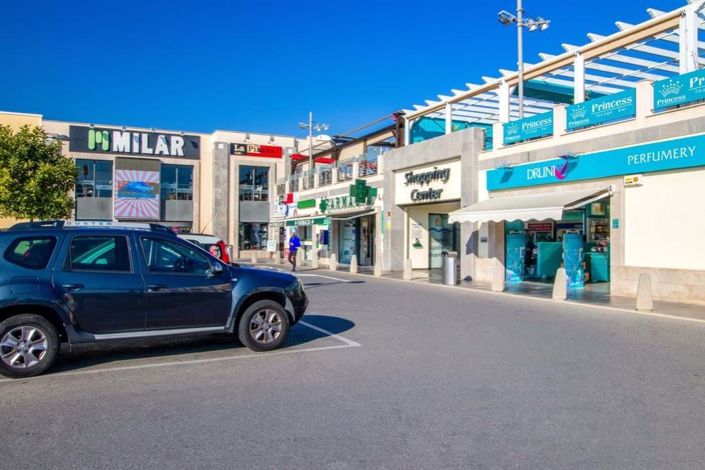 Image No.32-3 Bed Townhouse for sale