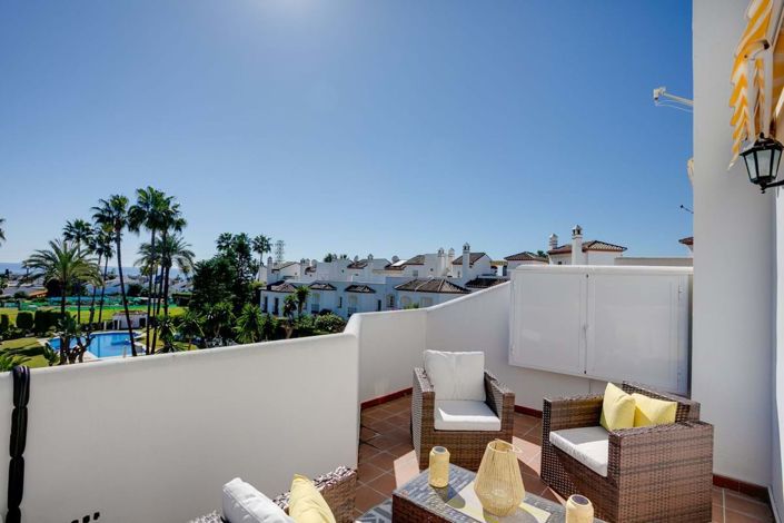 Image No.13-3 Bed Townhouse for sale