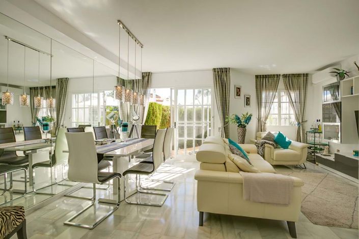 Image No.3-3 Bed Townhouse for sale