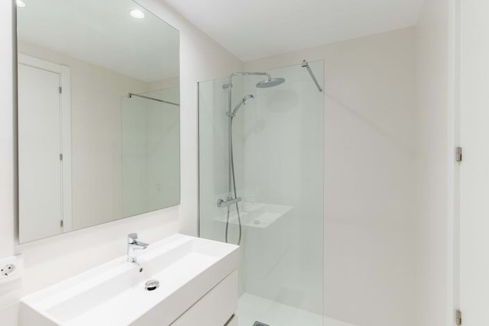 Image No.16-3 Bed Penthouse for sale