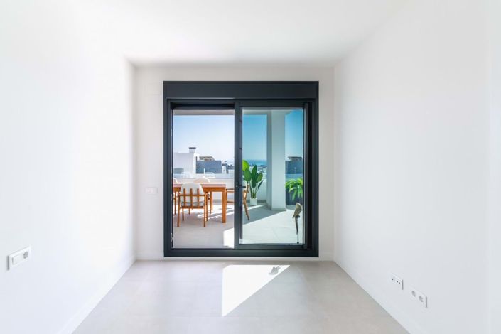 Image No.22-3 Bed Penthouse for sale