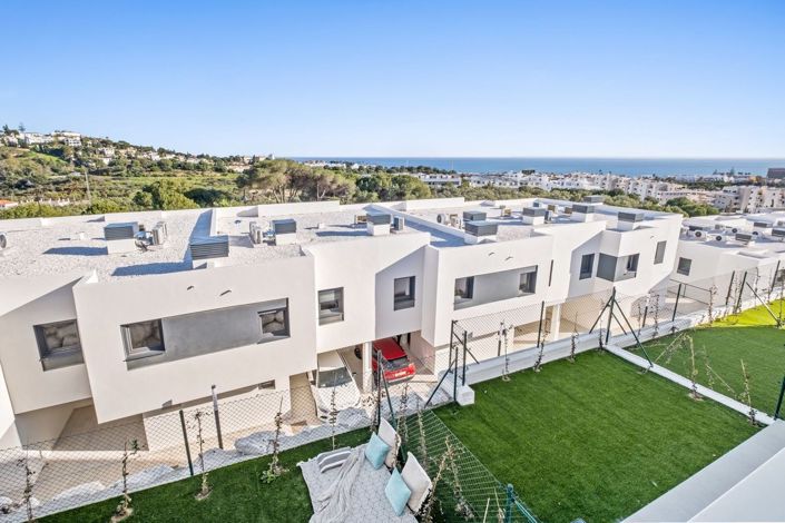 Image No.18-4 Bed Townhouse for sale