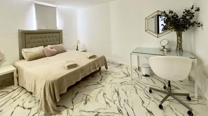 Image No.45-6 Bed Villa for sale