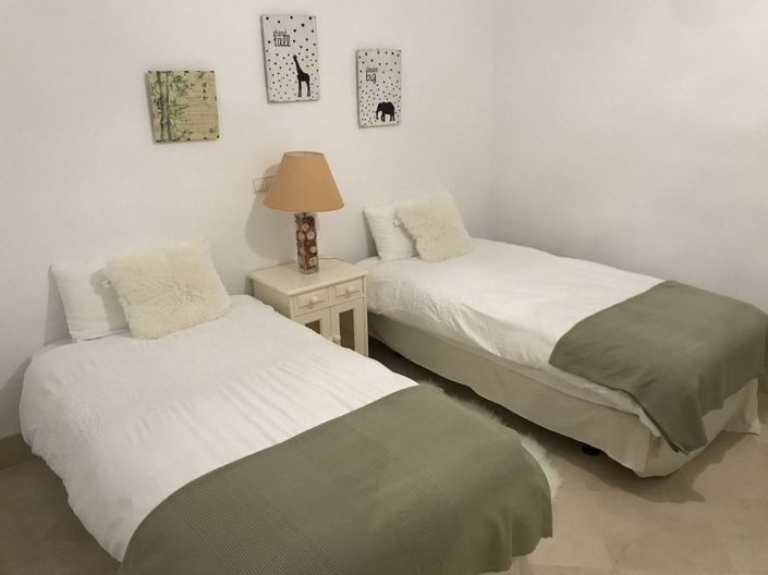 Image No.22-3 Bed Apartment for sale