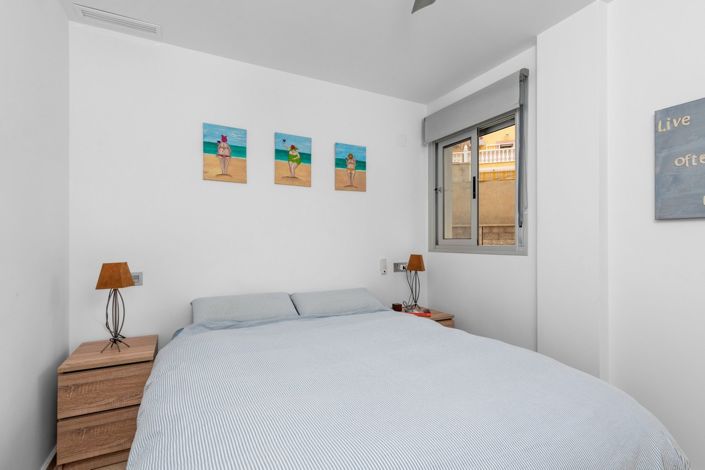 Image No.16-2 Bed Apartment for sale