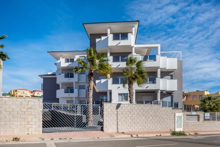 Image No.21-2 Bed Apartment for sale