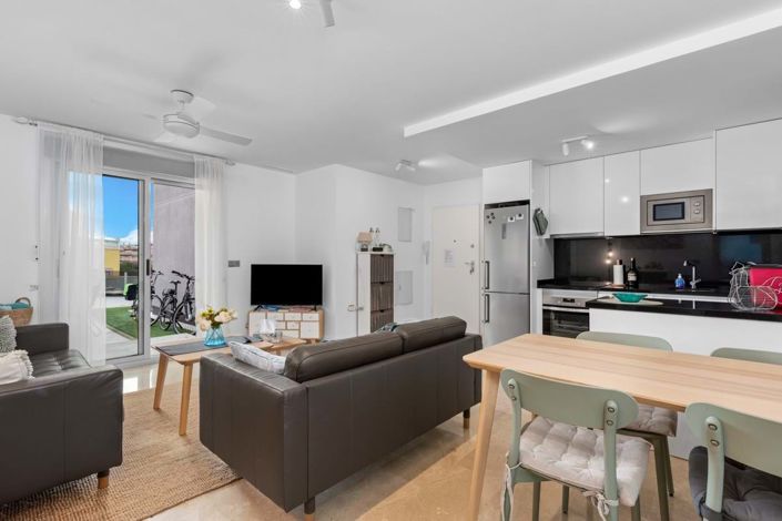 Image No.3-2 Bed Apartment for sale