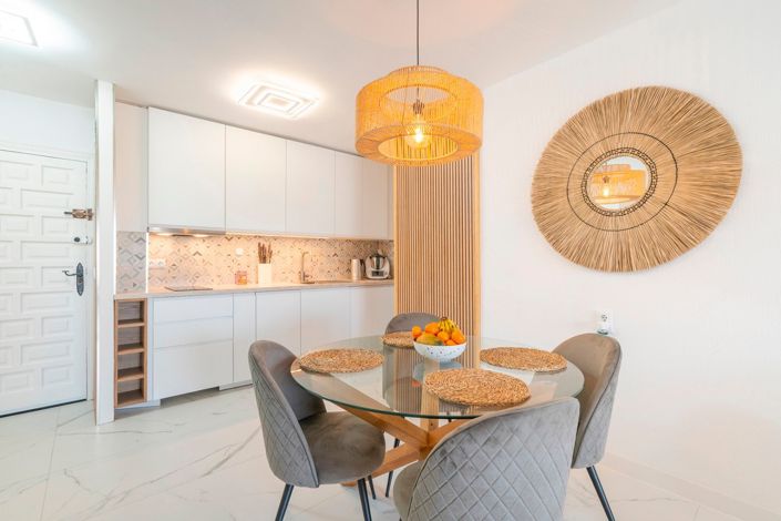 Image No.11-2 Bed Apartment for sale