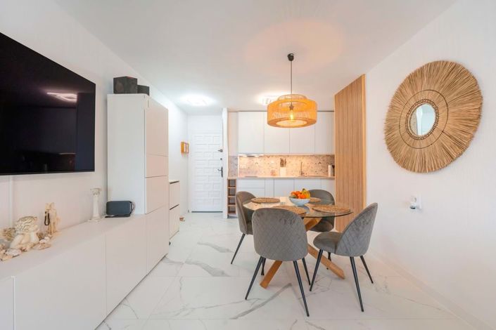 Image No.12-2 Bed Apartment for sale