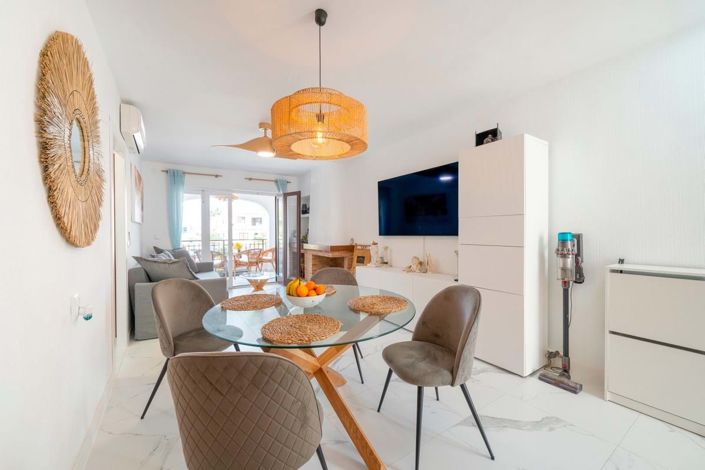 Image No.19-2 Bed Apartment for sale