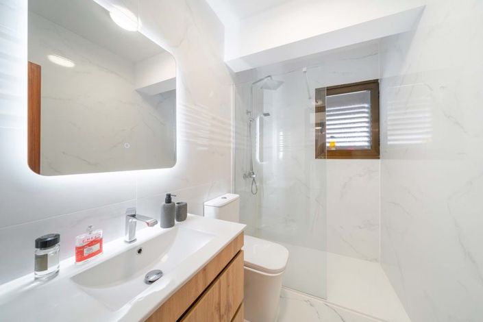 Image No.24-2 Bed Apartment for sale