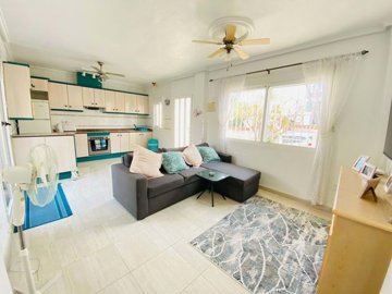 1447-623466-78d1f4f8b6655591b02d22fabb36a692d