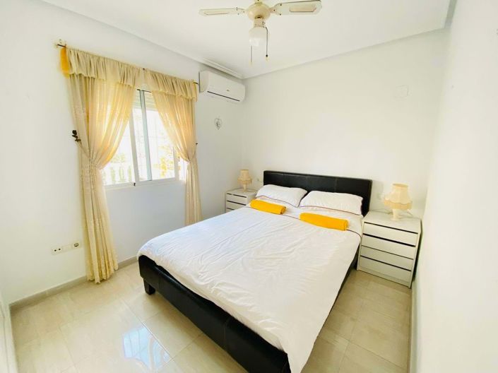 Image No.9-2 Bed Villa for sale