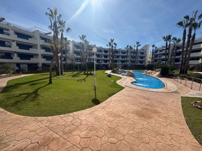 Image No.1-2 Bed Apartment for sale