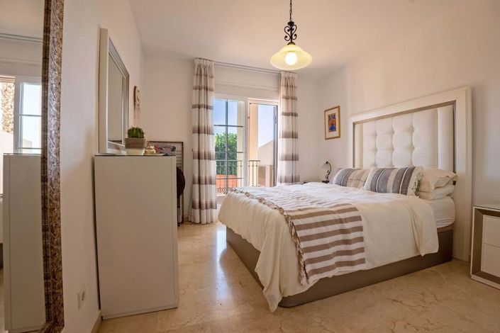 Image No.15-2 Bed Apartment for sale