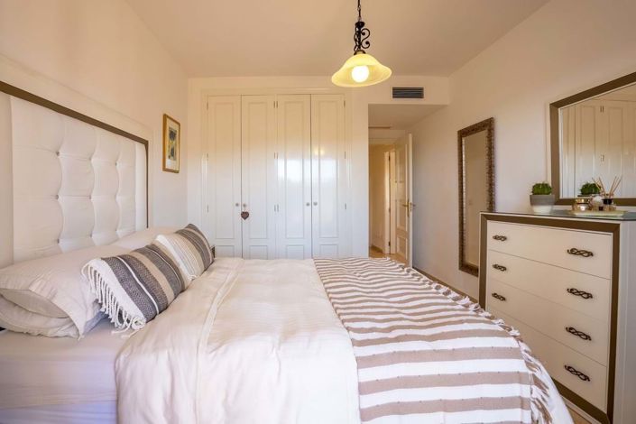 Image No.16-2 Bed Apartment for sale