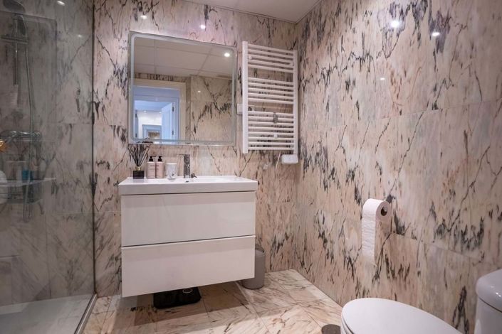 Image No.17-2 Bed Apartment for sale