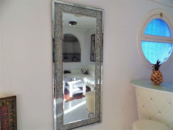 Image No.20-2 Bed Apartment for sale