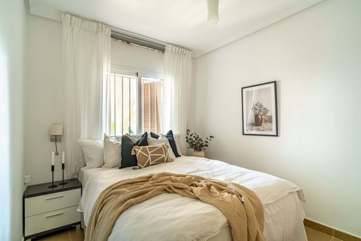 Image No.14-2 Bed Apartment for sale