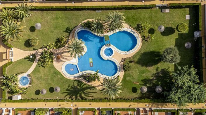 Image No.28-2 Bed Apartment for sale