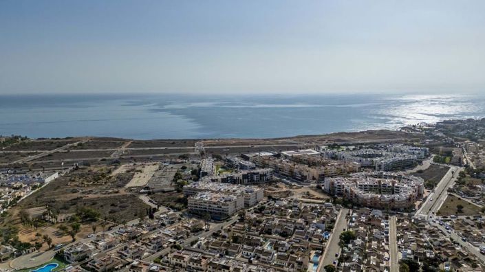 Image No.31-2 Bed Apartment for sale