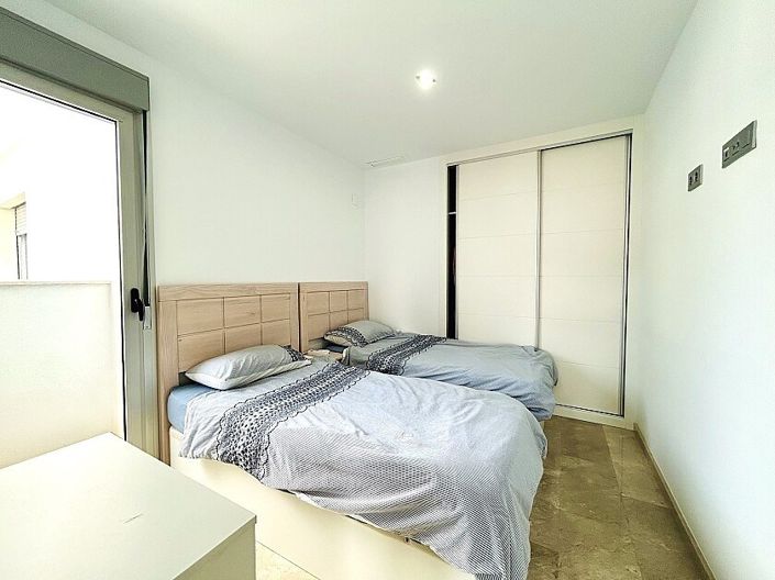 Image No.12-2 Bed Apartment for sale