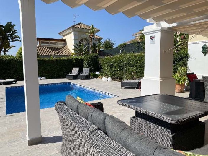 Image No.29-5 Bed Villa for sale