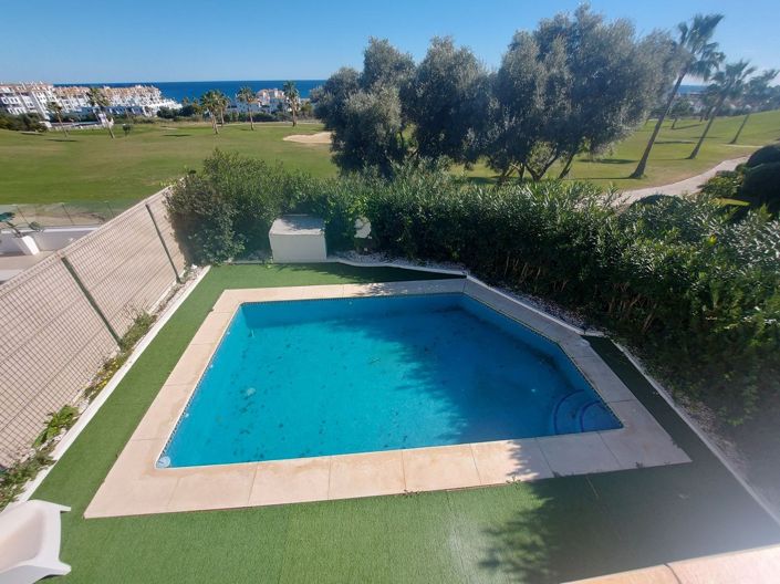 Image No.15-3 Bed Semi-Detached for sale