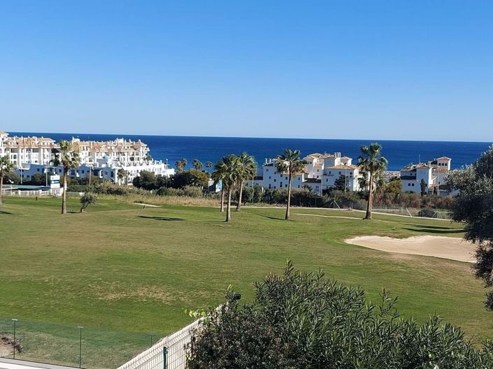 Image No.21-3 Bed Semi-Detached for sale