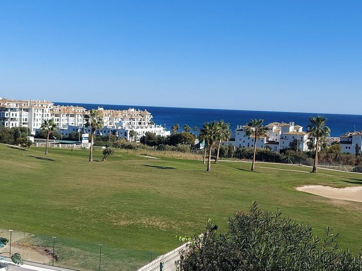 Image No.3-3 Bed Semi-Detached for sale